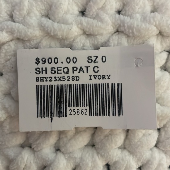 SHERRI HILL 55289 - Picture 4 of 5